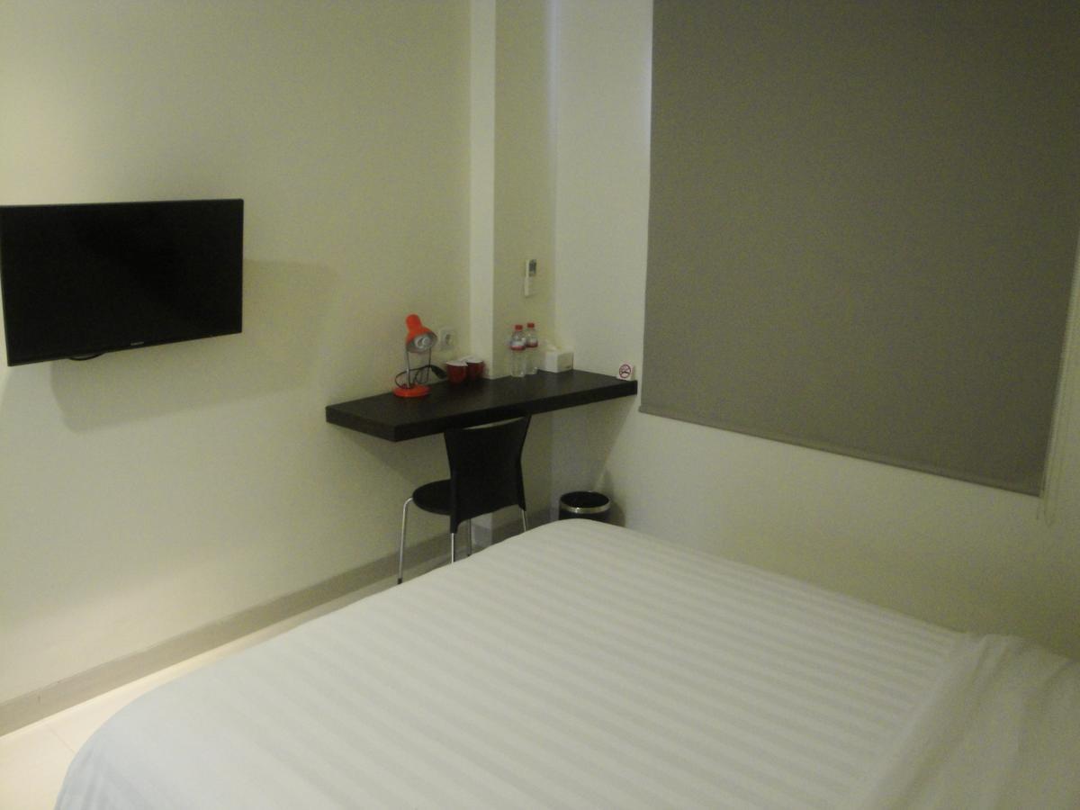 Bella Vita Hotel Kupang  Exterior foto